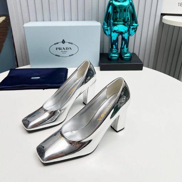 Prada Patent Leather Pumps 85mm