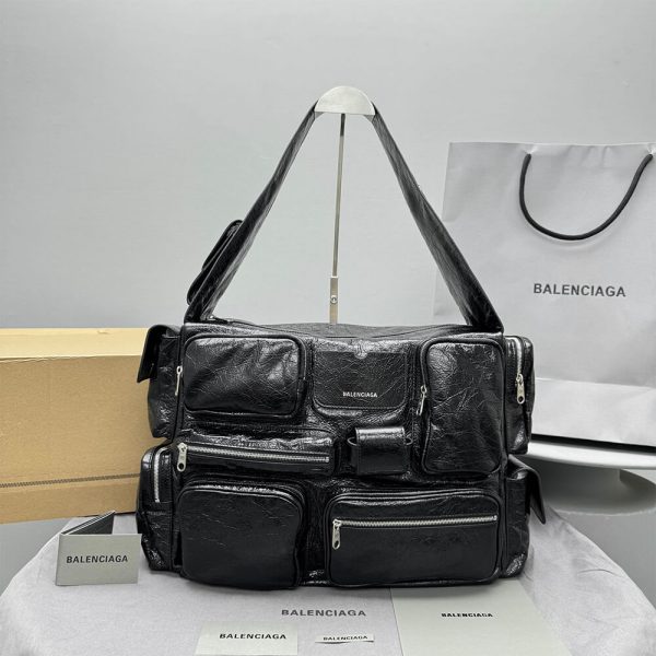 BALENCIAGA Superbusy Sling Bag Large in Black(HIGH-END GRADE)