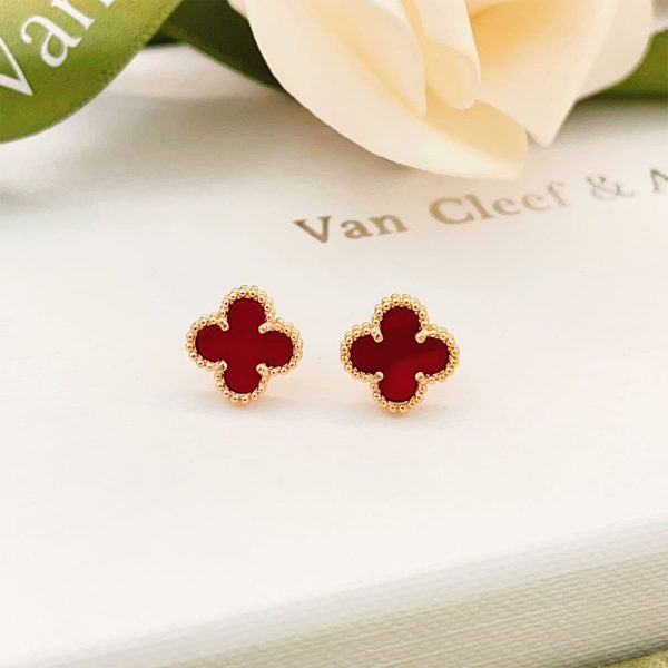 VCA Alhambra Earrings