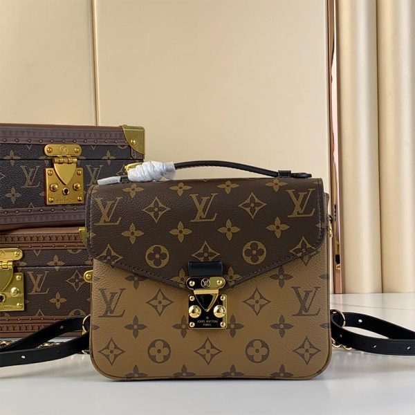 LV Pochette Metis Backpack