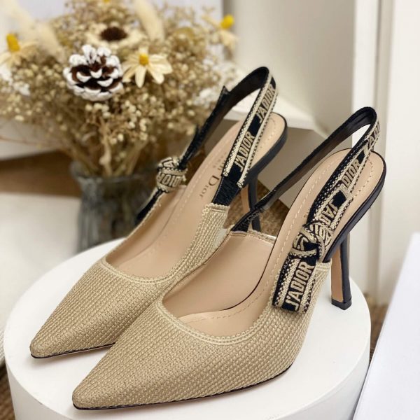 J’Adior Slingback Pump
