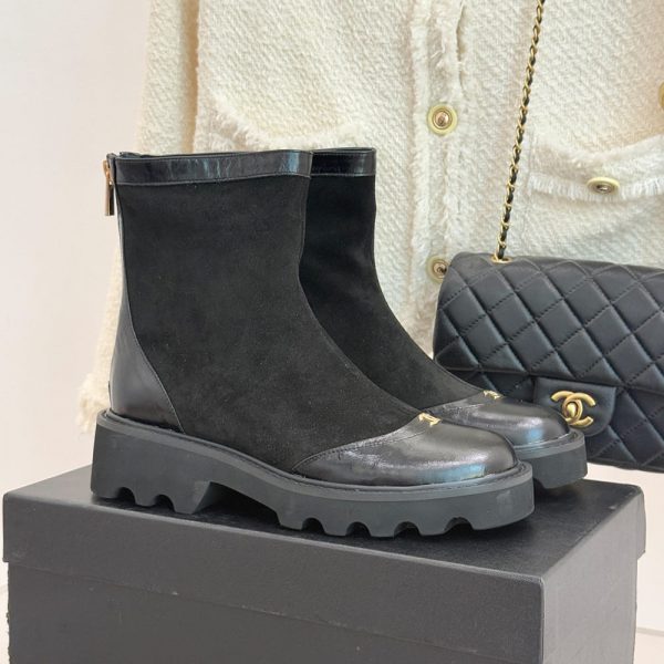 CHANEL Boots