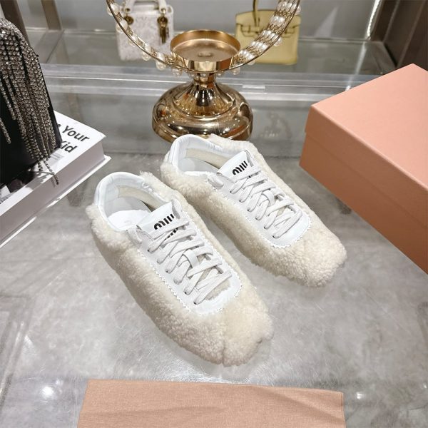 MIUMIU Sneakers