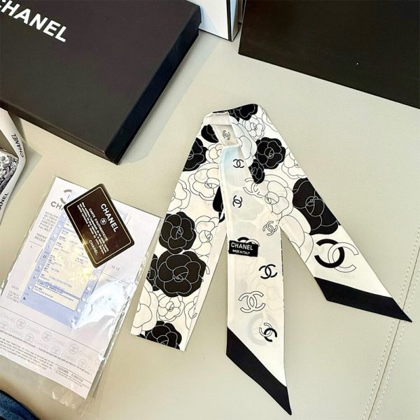 CHANEL TWILLY SCARVES