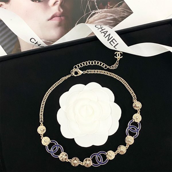 CHANEL PEARL NECKLACE