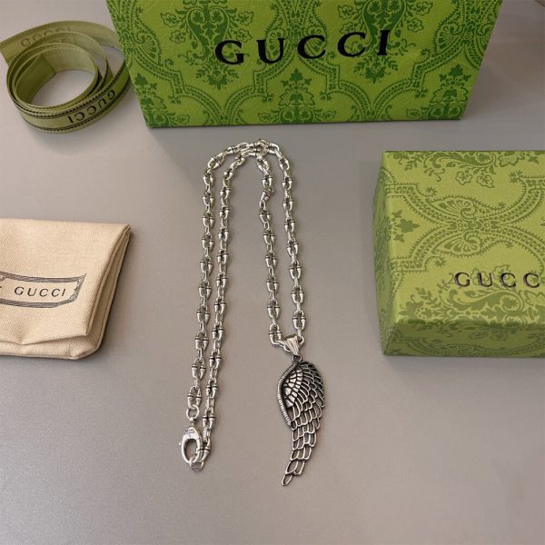 GUCCI NECKLACE