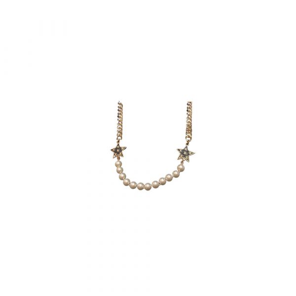 CHANEL Pearl Necklace