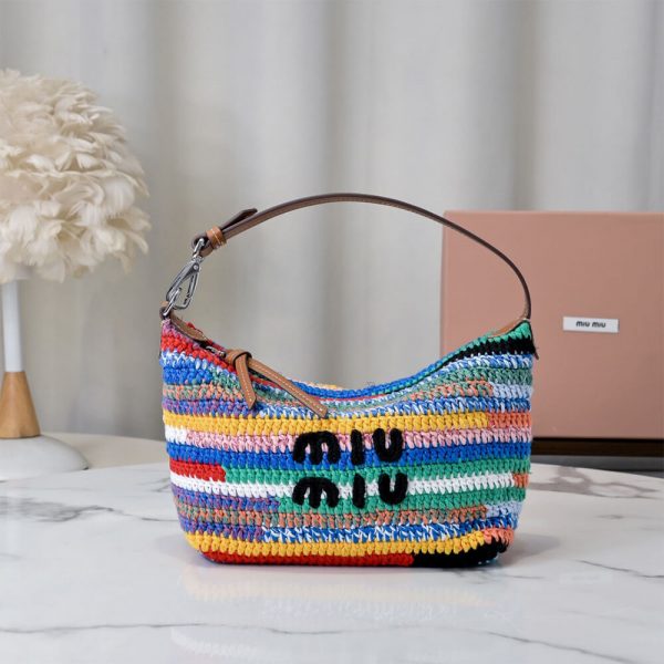 MIUMIU Crochet pouch(HIGH-END GRADE)