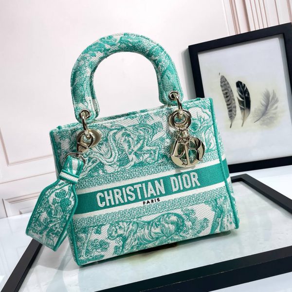Medium Dioriviera Lady D-Lite Bag