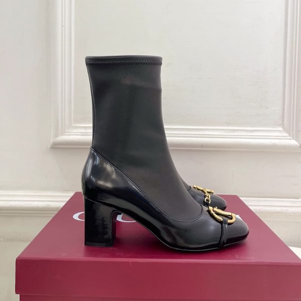 GUCCI Women’s ankle boot with half Horsebit