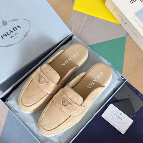 PRADA UNISEX LOAFER