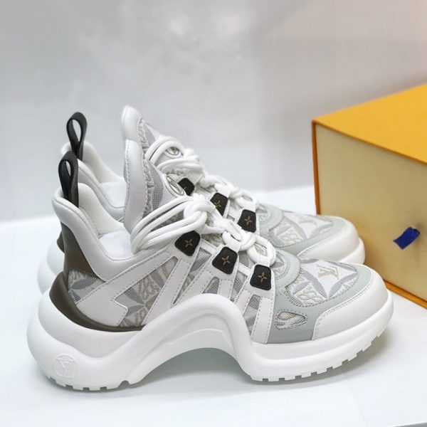 LV ARCHLIGHT SNEAKER