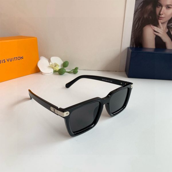 LV SUNGLASSES