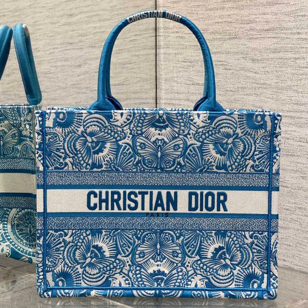 Medium Dior Book Tote