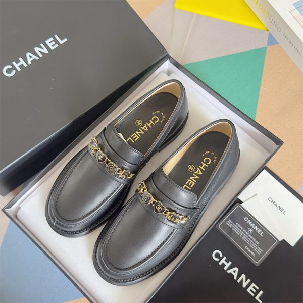 CHANEL WOMEN LOAFER