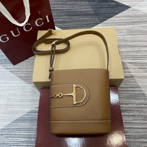 Gucci 73 mini bucket bag