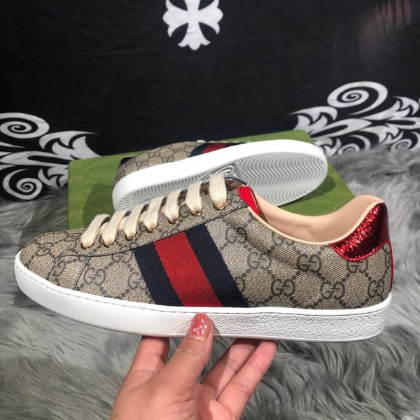 Ace GG Supreme sneaker with bees