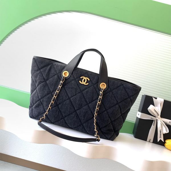 CHANEL Shopping Bag(HIGH-END GRADE)