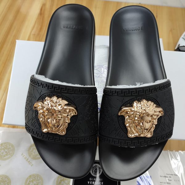 VERSACE PALAZZO SLIDES